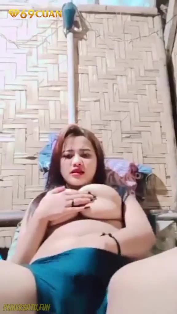 Kayu Toket Gede Remas Di Rumah Gubuk