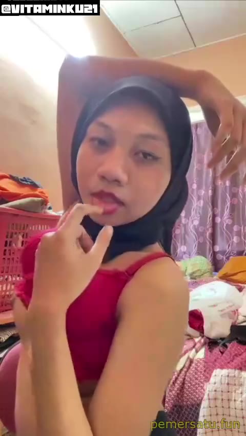 P36 Awek Caltex Jilbab 18yo Sange