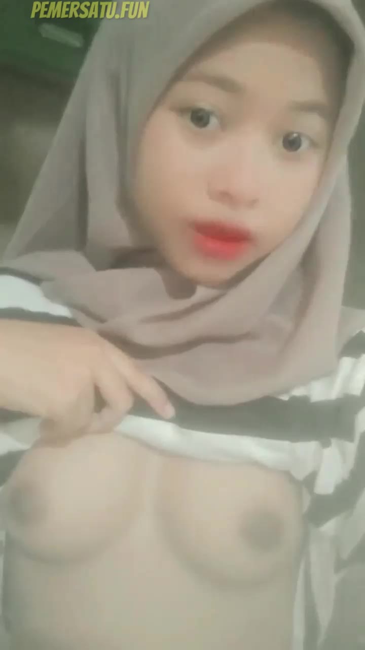 Copy-merged-1684234970250 Abg 19yo Jilbab Coklat Baju Belang Pap Susu - Copy -