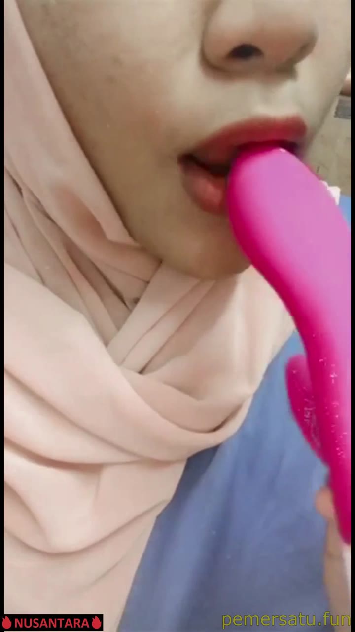 P89 Jilbab Sange Tak Terpuaskan Oleh Kontol Pendek Tapi Tebal Pemersatu Fun