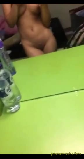 P1 Risma 18yo Tocil Mulus Kena Entot