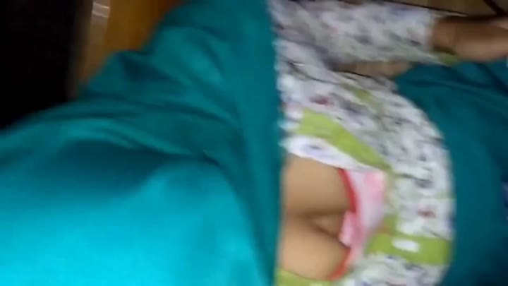 Com) Crot Ke Baju Ayang Hijab (online-video-cutter