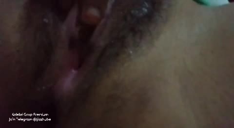 Kamar Abg Pamer Bersemangat Dgn Memek Tebal Di