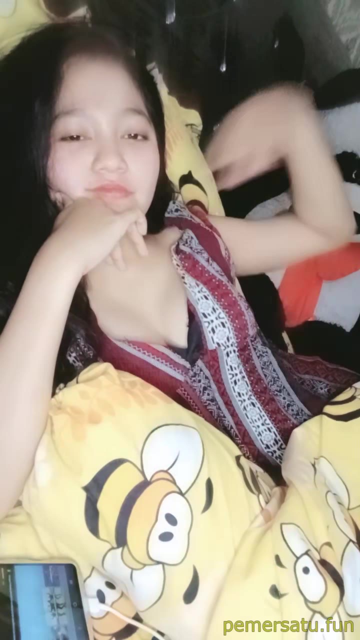 Tiduran Cantik Berdaster