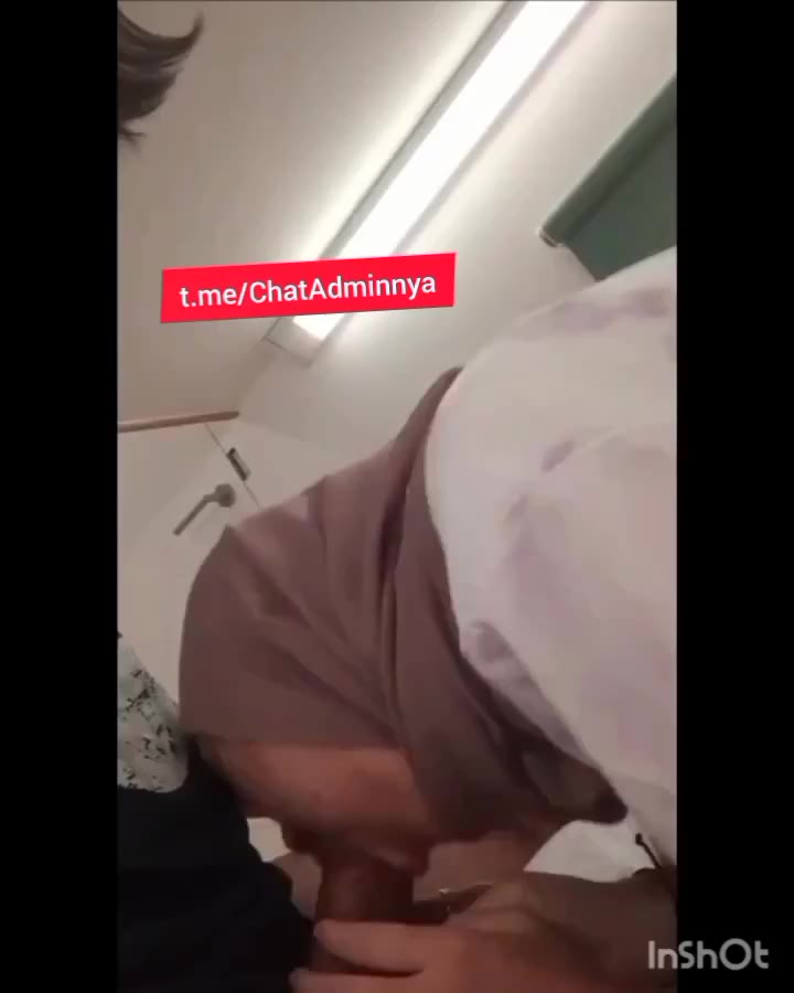 Thumbnail untuk Hijab Pink Sepong Mantan Sambil Kuliah Telegram Live