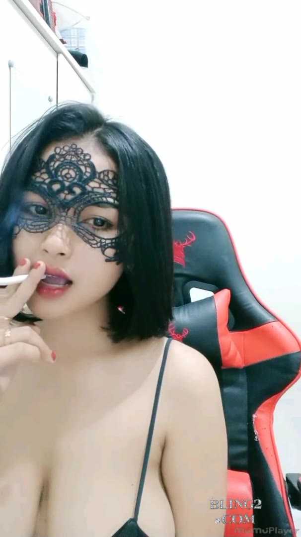 Thumbnail untuk Marcha Cewek Bondol Telanjang Dada Toge Hot video
