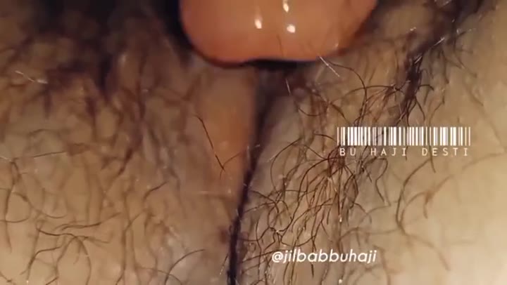Thumbnail untuk Video Bokep Jilbabbuhaji Jilmek Boleh Crot Dalem Kamar