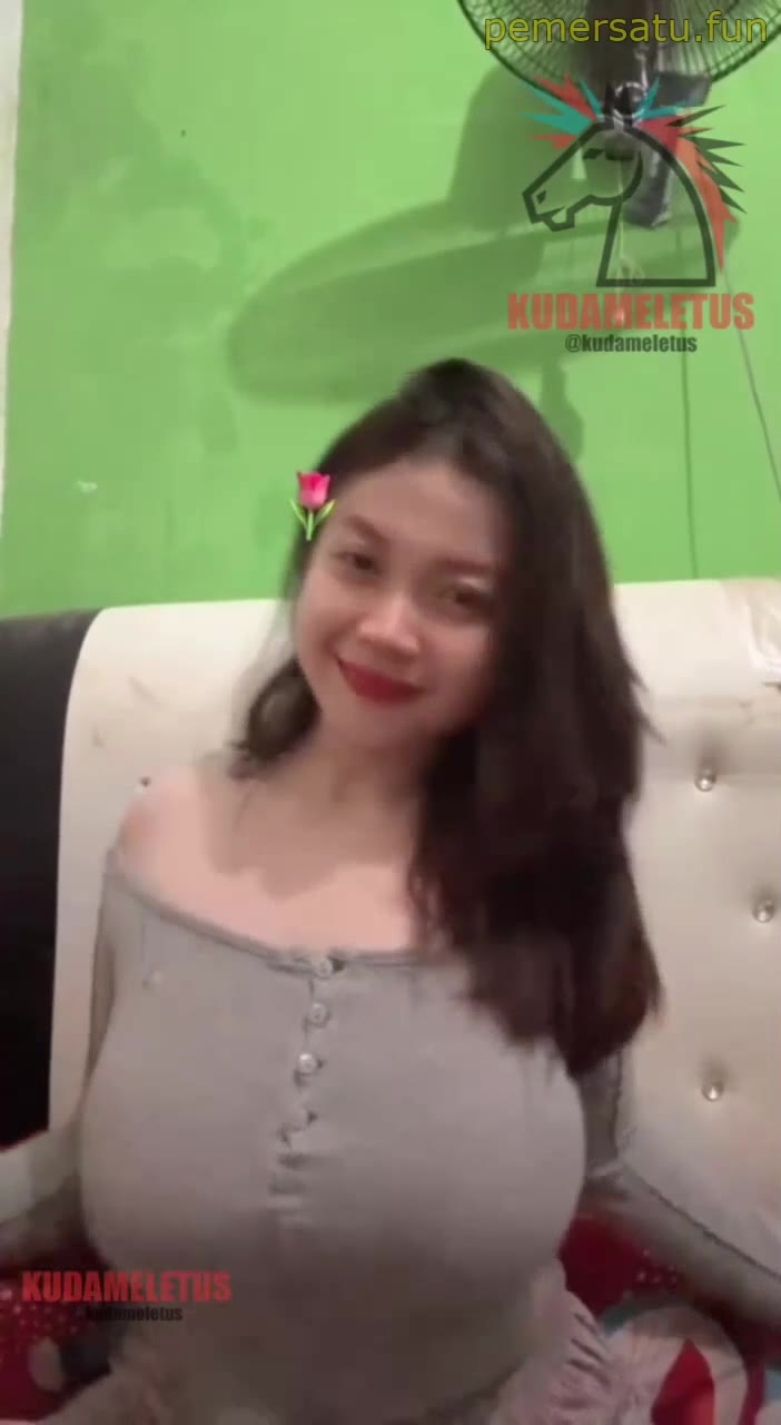 P54 Cimolla Tiktoker 18yo Pulen Suka Ngewe