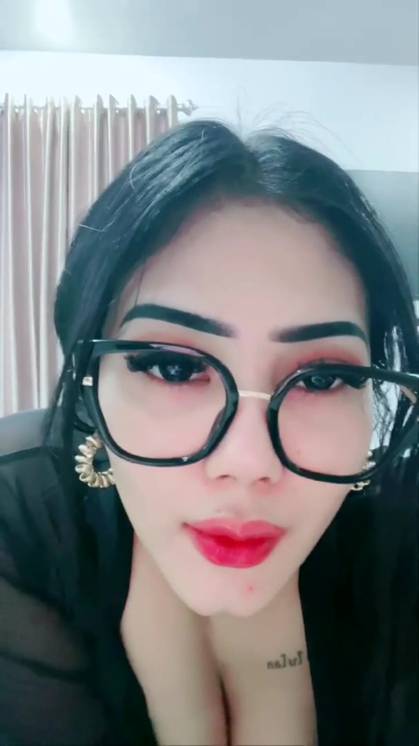 Thumbnail untuk Sandra Cantik Ebot Binal Menggoda Id 81869430 Mangolive 2