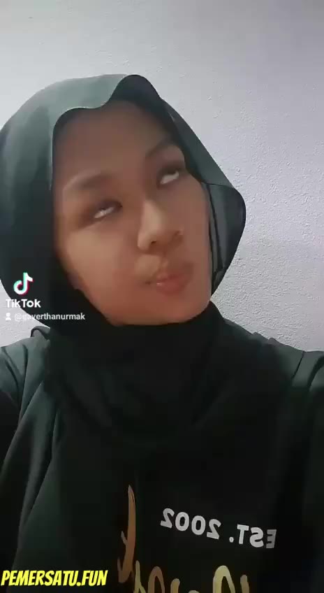 P9 Siti Saleha Abg Jilbab Sange Ngentot Part
