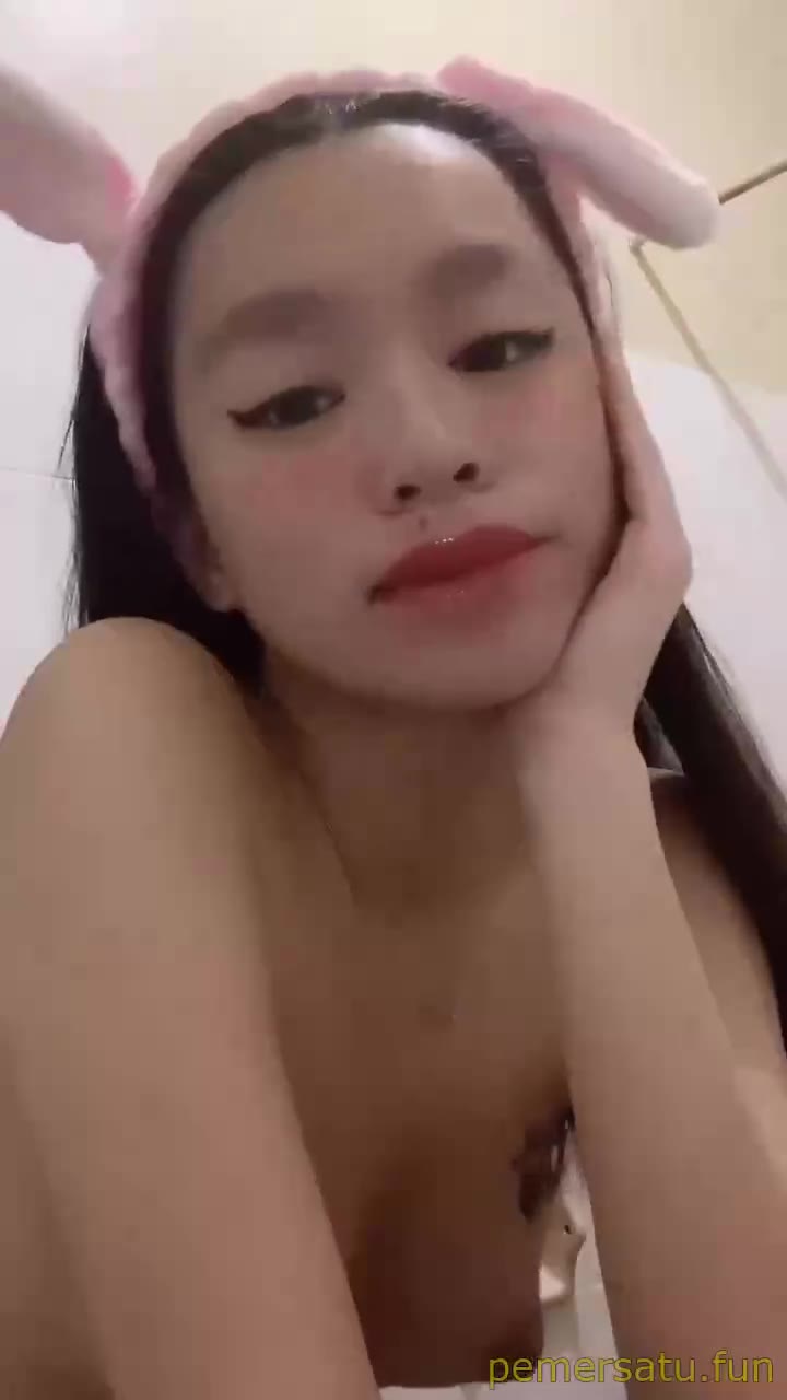 P92 Frisly ABG 18yo Ngentot Binal