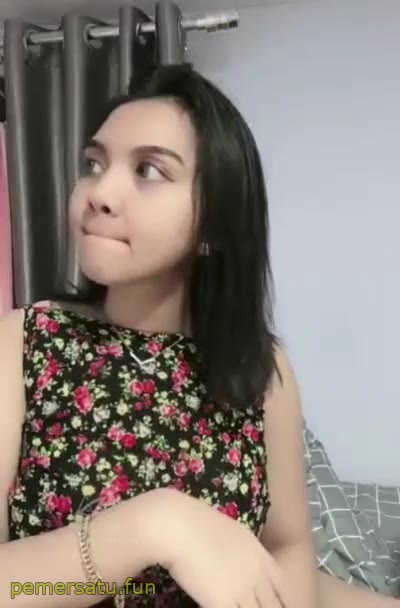 P2 Cakep Tobrut Mirip Artis Tapi Sange
